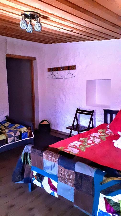Laila Guest House Mestia Chambre photo